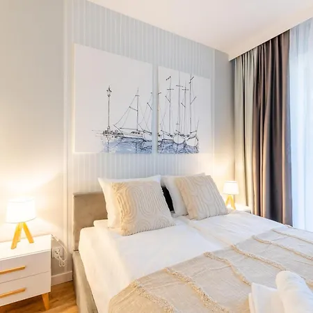 Apartment 008 Kollataja 7a By Perlowa Przystan Rent